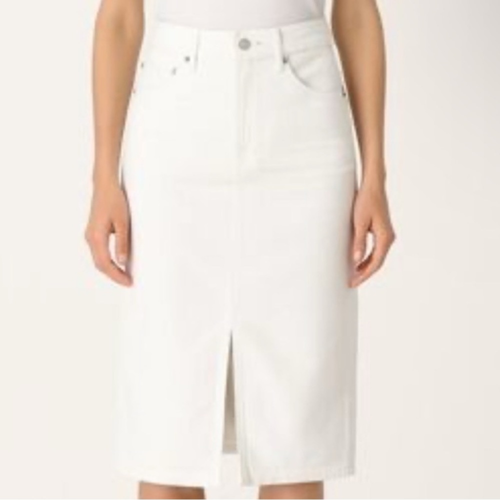 Elegant White Denim Skirt